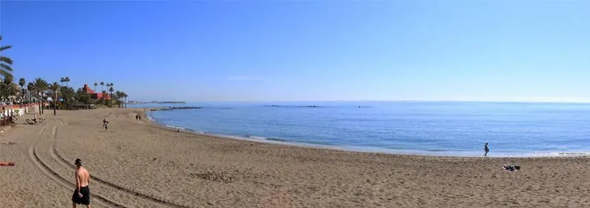 Iris Hotel Benalmádena España